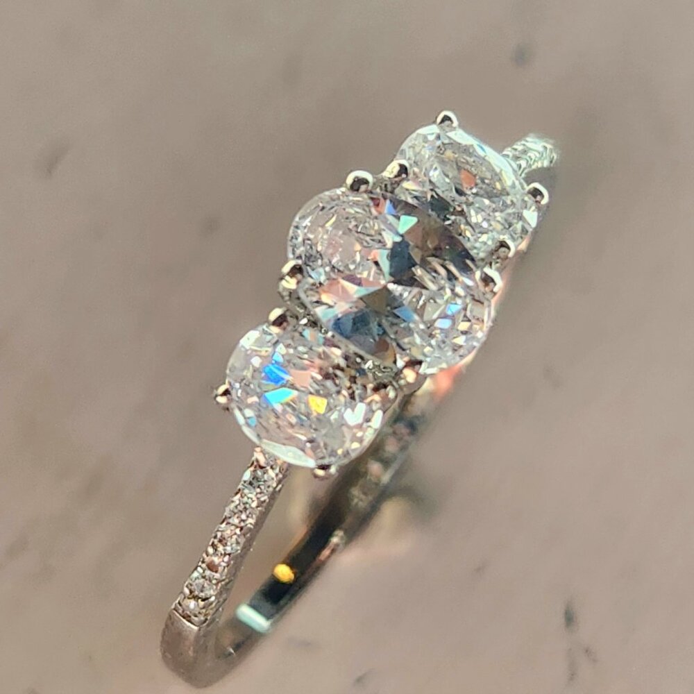 NWOT Stunning 1 Ct. White Sapphire Cushion Cut .925 Sterling Silver Ring Size 10